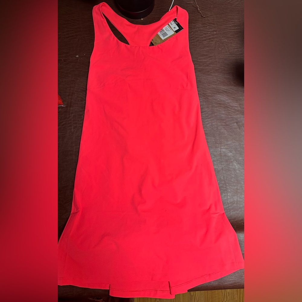 5 NWT The North Face Red Maxi Pencil Dress Radiant Poppy Dress with shorts under
